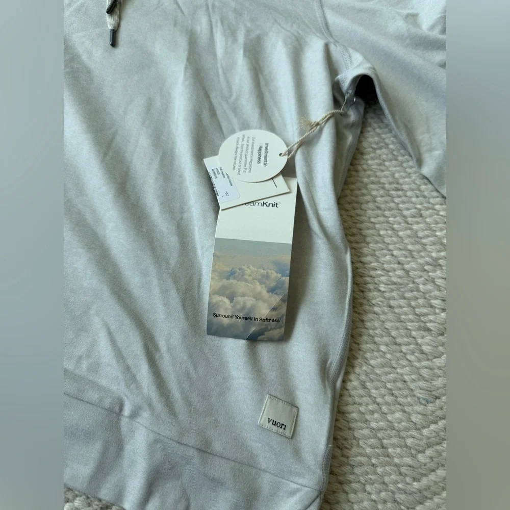 NWT Vuori Halo Essential Hoodie in Salt Heather sz L - Picture 8 of 10